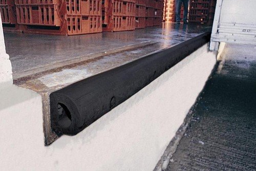 100X100 D-Section  - 3M Length - 7 Fixing Holes