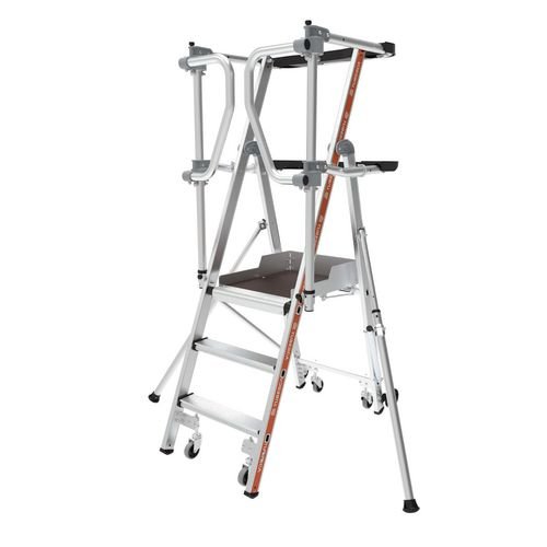 Veloce - 3 Tread Saloon Guardrail