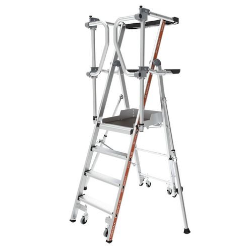 Veloce - 4 Tread Saloon Guardrail