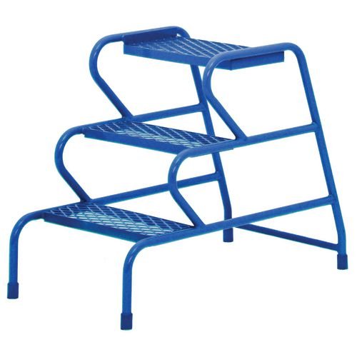 Stable Step-Up Static Three Step Mesh Tread, Powder Coated Finish