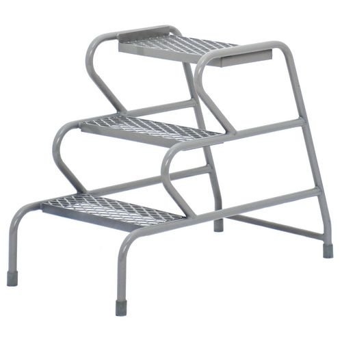 Stable Step-Up Static Three Step Mesh Tread, Powder Coated Finish