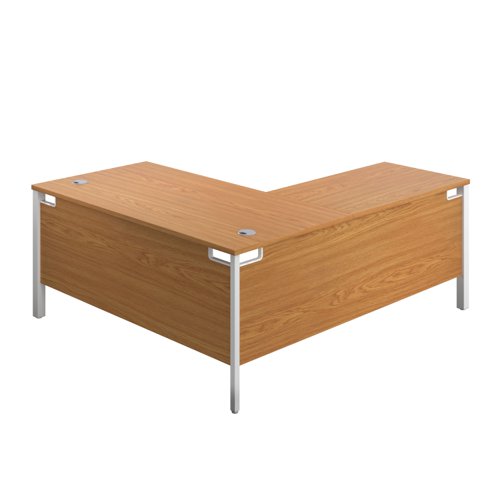 GP1680LHRETNOWH | The Goal Post Left Hand Return Desk is the perfect addition to any modern office space. With its ultra-modern goalpost leg design and modesty panel, this return style desk is both stylish and functional. The secure and sturdy frame ensures long-lasting use, while the durable and well-joined tops provide a timeless finish. The 25mm top thickness adds to the desk's durability and strength. This desk is perfect for those who want a sleek and modern look in their workspace, without sacrificing functionality or durability. Invest in the Goal Post Left Hand Return Desk for a stylish and practical addition to your office.