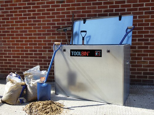 The Armorgard ToolBin is manufactured from galvanised steel. This lightweight vault is designed for storage of less valuable items, where high security is not a priority.  Versatile and cost-effective, ToolBin protects your tools and materials from the elements, while keeping them safe from opportunists. It is lockable with 2 x hasp and staples, and has added strength on all four corners. There is also a double return along the bottom edge to strengthen the base.Specifications:External Dimensions: 1190 x 585 x 850mm.Internal Dimensions: 1150 x 555 x 825mm.Weight: 23kg (51lbs).