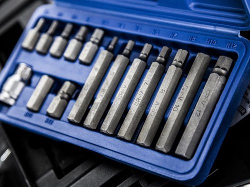 The BlueSpot Tools Hex Bit Set contains a selection of bits, drop forged from heat treated chrome vanadium steel for increased durability. Suitable for hand and power tools. Complete with handy carrying case for quick and easy storage. Contains:7 x 30mm Hex Bits: 4, 5, 6, 7, 8, 10 and 12.7 x 75mm Hex Bits: 4, 5, 6, 7, 8, 10 and 12.1 x 1/2in Adaptor.