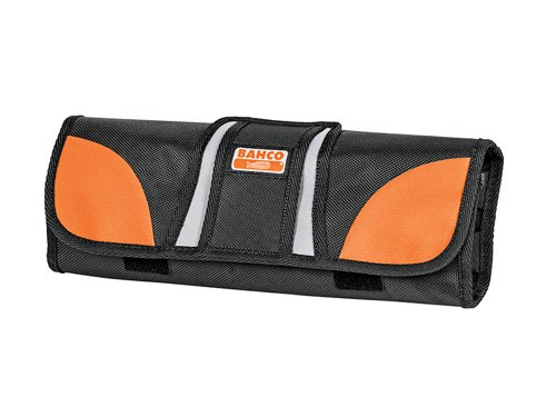 The Bahco 4750-ROCO-1 Tool Roll has alternately apposing slots for storing a variety of tools. Made from durable, hard wearing 1680D polyester with Hook & Loop closure.Specification:Pockets: 10Dimensions: 34 x 32cm