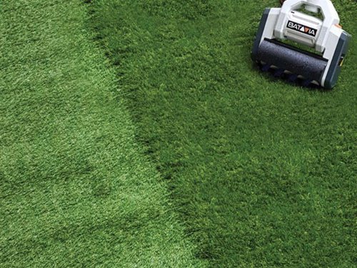 The Batavia MAXXBRUSH Detail Spiral Brush has been designed for use on delicate surfaces, ideal for cleaning and raising artificial grass. It also cleans wooden surfaces, especially those hard to reach gapsFor use with the Batavia MAXXBRUSH.