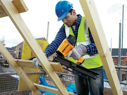 The Bostitch F21PL-E Roundhead & MCN Stick Nailer has a waisted body design to improve sightline and a repositioned handle to give balance and comfort in use. Using 21° plastic collated framing nails hot dip galvanized to 50 microns and specially designed positive placement nails.This tool is perfect for all framing and first fix applications where good corrosion resistance is required and of course anywhere you need to drive a nail through a pre formed hole. Comes complete with two noses, enabling a five second change between modes via the push button depth control button. Perfect for all framing and first fix applications.Specifications:Magazine Capacity: 50 (max).Nail Length: PL Series: 45-90mm, MCN Series: 38-65mm.Nail Diameter: PL Series: 2.5-3.3, MCN Series: 4-4.1mm.Operating Pressure: 70-120 PSI, 5-8.25 Bar.Collation Angle: 21°.Weight: 3.7kg.