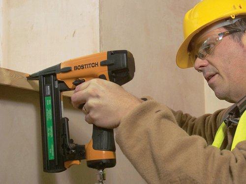 The Bostitch SX1838-E stapler has user-friendly features such as dial-a-depth for quick countersinking adjustments and a selectable trigger system. It will make light work of construction stapling applications.This rugged tool drives staples from 15 to 38 mm length and offers extreme reliability and durability, yet with low maintenance due to the oil free design.Comes complete with carry case.Specifications;Magazine Capacity: 100 (max).Fires: SX Series: 12-38mm and Crowns: 5.6mm.Operating Pressure: 70-120 PSI, 4.8-8.3 Bar.Dimensions (LxWxH): 235 x 240 x 70mm.Weight: 1.34kg.
