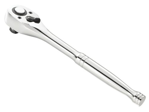 Britool 1/2in Drive ratchet with steel handle. Features a 72-tooth mechanism, with 5° increments.For security, the ratchet has a socket safety lock. It allows lever reversing, with the rotation direction displayed. High Chrome finish.Conforms to ISO 3315 - DIN 3122.Length: 250mmHeight: 43mmWeight: 588g