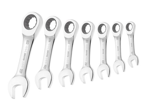 Britool BRIE111104B 7 piece set of short ratchet combination metric spanners, which provide better accessibility in confined spaces. The ratchets have a 5° increment and the OGV® ring profile maximises the contact surface with the nut for a longer lifetime.The open ends are angled at 15° from the handle (increment angle 30°). The direction is switched by turning the spanner. Forged in Chrome Vanadium steel with a high chrome finish.ISO 691 - ISO 1711-1.This set includes the following sizes: 10, 12, 13, 14, 15, 17 and 19mm.
