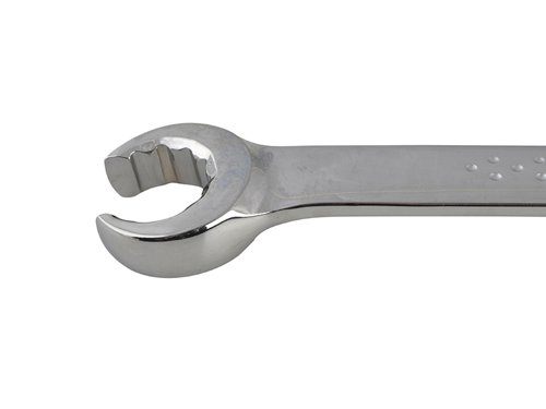 The Britool E112301B flare nut spanners are forged in chrome vanadium steel with a high chrome finish. They have open ends which are angled at 15° from the handle axis for better access.DIN 3118 - ISO 691.All sizes have 6 point ends.The Britool BRIE117394B Flare Nut Wrench 17mm x 19mm has the following dimensions:Size: 17 x 19mmLength: 213mmWeight: 182g