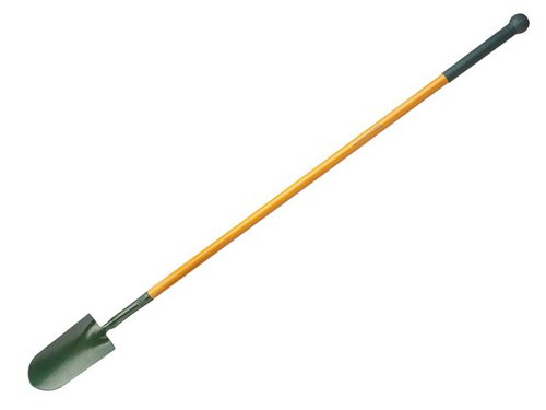 This Bulldog Insulated Rabbiting Spade features a one piece, heavy-duty fibreglass handle for superior strength and durability.Its narrow blade allows you to dig thin channels without taking too much material. Tempered for strength and rigidity, the spade is epoxy paint coated to provide optimum protection against corrosive substances.The 72in insulated handle allows extra leverage and makes it easier to dig deeper without putting strain on your back.Manufactured to BS8020. Individually tested to 10,000 volts, guaranteed to 1,000 volts, and supplied with a Certificate of Conformity.