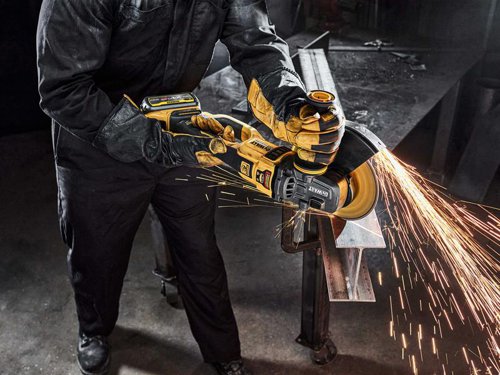 The DEWALT DCG460 XR FlexVolt Angle Grinder has a brushless motor for improved performance, even in demanding applications. Its soft start feature helps to prevent the tool from jolting upon start up. Whilst the electronic Clutch (E-Clutch) eliminates kick back and protects both user and tool from high-load situations.Its compact gear casing allows better access in to limited spaces. The handle incorporates overmoulded grips and a side handle for ultimate usability and comfort. For the long-life of the grinder, a mesh guard reduces dust intake to the motor.Specifications:No Load Speed: 6,000/min.Blade Diameter: 230mm.Bore: M14.Weight: 5.94kg.The DEWALT DCG460X2XR FlexVolt Angle Grinder is supplied with:2 x 18/54V 9.0/3.0Ah FlexVolt Li-ion Batteries.1 x DCB118 Battery Charger.1 x Grinding Guard.1 x Cutting Guard.1 x Hex Wrench.1 x Side Handle.1 x Kit Box.