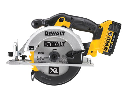 DEWDCS391M2 DEWALT DCS391M2 Premium XR Circular Saw 165mm 18V 2 x 4.0Ah Li-ion