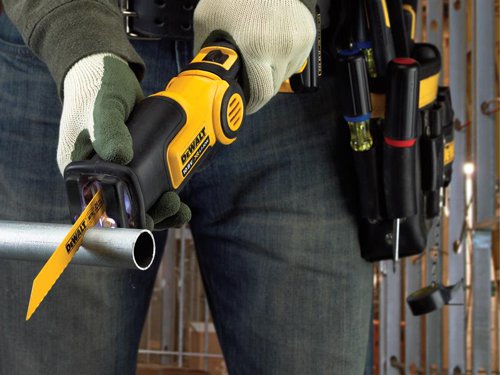 DEWALT Bi-Metal Reciprocating Blades for extreme applications, as well as demolition work. They have a bi-metal construction, combining HCS and HSS for increased flexibility and durability.Aggressive tooth geometry with a special angle for a fast and effective removal of material, especially for tensile and abrasive metals. Universal shank fits all major brands including DeWalt, Bosch, Hitachi, Flex, Makita, Metabo, Skil.These DEWALT Bi-Metal Reciprocating Blades have the following specification:Length: 203mmPitch: 1.4mmMaterial Thickness: 3mmPack Quantity: 5