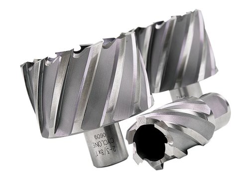 The Evolution Broaching Cutter Kit is manufactured from fully ground M2 steel. They offer increased quality and performance. Suitable for use in magnetic drills and will fit most makes.This Evolution Short Broaching Cutter Kit contains the following sizes: 14, 18, 22mm