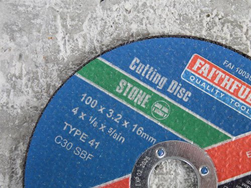 Flat Stone Cutting Discs are manufactured using Silicone Carbide abrasive grit with fibreglass reinforcing and resin bonded to provide both safety and optimum cutting performance. Stone cutting discs must never be used for grinding and must always be presented to the workpiece at an angle of 90º. For use with a variety of machines, mini-grinders to stationary cutting-off machines.Manufactured to EN 12413 standard.SAFETY TIPSRead the manufacturer's instructions carefullyWear goggles to guard against flying chips or dustInspect the condition of the wheel frequentlyAdjust the guard to deflect sparks and dustMaintain the revs and let the wheel do the work1 x Faithfull Cut Off Disc for Stone 100 x 3.2 x 16mm