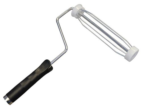This Faithfull Plastic Handle Roller Frame has a smooth rolling action and features a full frame roller support. Allowing easy mounting of roller refills by simply pushing them on, or pulling them off the frame. The plastic handle is designed for user comfort and easy cleaning. It has an internal thread that allows the roller to be used with Faithfull and many other makes of roller extension pole.1 x Faithfull Plastic Handle Roller Frame 230 x 44mm (9 x 1.3/4in)