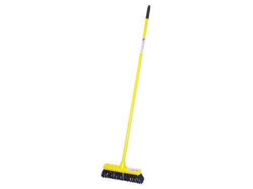 The Complete Soft Bristle Gorilla Broom® is designed to make your job easier. Built with unique features such as an integrated scraper blade, making removing ‘stuck bits’ even easier as well as; an anti-clog channel which cuts down flying dust for a clean sweeping action. The broom's extra-wide head means you can shift more with minimal effort. Performs well in a wet environment, as the non-porous polymer head and bristles soak 0% fluid. 1 x Red Gorilla Complete Soft Bristle Gorilla Broom® Yellow 30cm