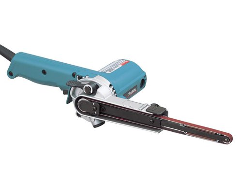 The Makita 9032 Filing Sander enables you to file and sand in awkward and confined areas, it comes with variable speed control for finer work. The tool is double insulated for increased user safety. The sander is supplied with a Dust Nozzle.Specifications:Input Power: 500W.No Load Speed: 300-1,700/min.Belt Size: 9 x 533mm.Weight: 1.6kg.Vibration sanding: 2.5m/sec².Vibration K factor: 1.5m/sec².Noise sound power: 95 dB(A).Noise sound pressure: 84 dB(A).Noise K factor: 3 dB(A).This Makita 9032 Filing Sander 9 x 533mm 500W comes in the 240V Version.The sander is supplied with a Dust Nozzle.