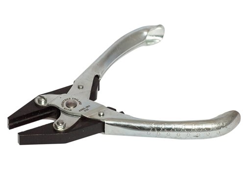 Maun Flat Nose Pliers, Serrated Jaws 160mm