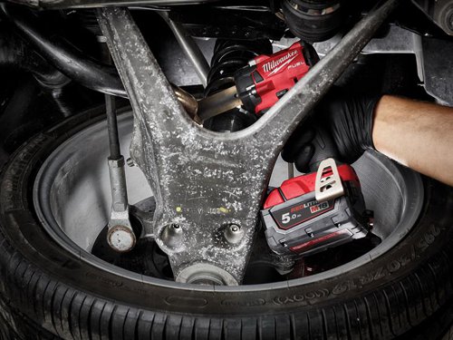 MIL M18 FIW2F12-502X FUEL™ 1/2in Friction Ring Impact Wrench 18V 2 x 5.0Ah Li-ion