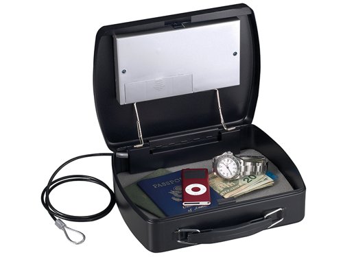 MLKP008EML Master Lock Portable Digital Safe with Cable