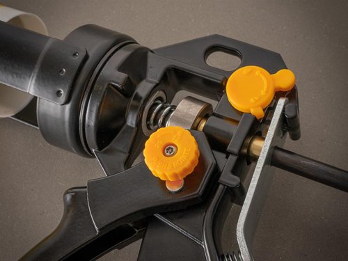 The Roughneck® Vari-Flow Heavy-Duty Sealant Gun easily switches between a thrust ratio of 12:1 and 25:1 for exceptional power with minimum force. The non-drip selector is ideal when working indoors or at height to avoid spillage. The rotating barrel and comfortable rounded grip ensure maximum control and reduce fatigue. Quick-release mechanism and hook end for easy cartridge change.Suitable for cartridges up to 400ml.