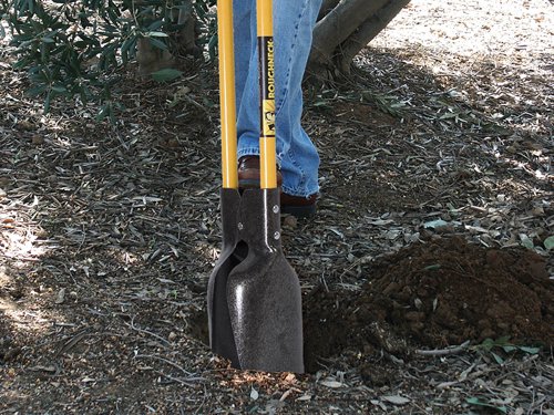 ROU Traditional Pattern Post Hole Digger 135mm (5.3/8in)