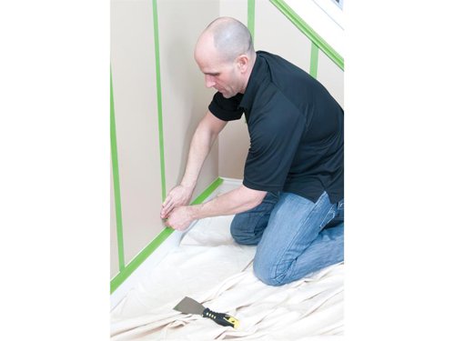FrogTape® Multi-Surface is a medium adhesion painter's tape for use on painted walls, wood trim, glass and metal. Designed for use with Emulsion Paint. For best results remove FrogTape ® immediately after painting.FrogTape® is the only painter’s masking tape treated with PaintBlock® Technology. PaintBlock® reacts with emulsion paint to form a micro-barrier that seals the tape edges. The result is the sharpest lines possible, making touch-ups a thing of the past.FrogTape® is a true innovation, saving you time, money and giving you professional results first and every time. Keeps paint out, Keeps lines Sharp ™This Shurtape FrogTape® Multi-Surface Masking Tape has the following specification:Width: 48mmLength: 41.1m
