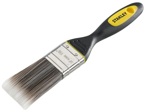 The Stanley DYNAGRIP™ paint brush has tapered synthetic filaments for a smooth finish, with no bristle loss. It has a stainless steel ferrule and a DYNAGRIP™ handle for comfort and control. Suitable for use with all paints.Type: synthetic filament.Size: 37mm.