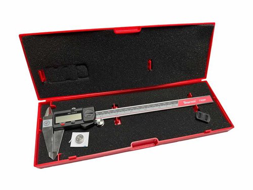 The Starrett Fractional Display Caliper is lightweight, comfortable, and easy to use. Made from hardened stainless steel, it has a slim profile and a clear LCD display, reads 0.01mm, .0005in or 1/64in. The display includes function buttons for zeroing and unit switching (mm, inch, F).A fine adjustment thumb wheel allows for easy measuring and a lock screw to secures the slide position. To save battery life it has an auto-off after 5 minutes. It also features a low battery warning system with flashing display and a USB port for data output.Comes with: a battery cover wrench for easy access and a hardwearing case. Conforms to DIN862 standard.Specifications:Power: Single SR44/LR44 Long-life Battery.Max. Measuring Speed: 1.5m/sec or 60in/sec.1 x Starrett Fractional Display Caliper 200mm.
