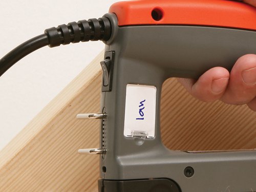 The Tacwise Pro 140EL is a lightweight, high impact tacker for those heavy-duty applications. Suitable for attaching wire mesh netting to wood, insulation and lining, office screens, external pelmets, blinds and awnings, roofing felt, theatre and film scenery, upholstery, exhibition/show construction, fixing carpet and underlay, display and shop fitting. Features include a staple/nail refill window, an ultra quick release reloading system, a single shot trigger and a safety on/off switch.Specifications:Fires: 140 Staples: 6-14mm and 180 Nails: 15mm.Voltage: 240V.Capacity: Staples & Nails: 100 (max.)Length 230mm.Width 65mm.Depth 210mm.Weight 1.1kg.