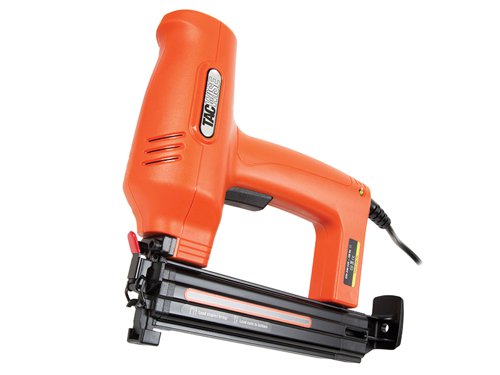 The Tacwise Duo 35 Nailer/Stapler is a highly versatile tool for every tradesman and suitable for a wide variety of 2nd fix tasks. It has a quick-release nose for jam clearance and an on/off safety light. In addition, it also features a Pro Air tool magazine. Supplied in a strong carry case.Specification:Fires: 180/18 Gauge Brad Nails: 15-35mm, 91 Staples: 15-30mm.