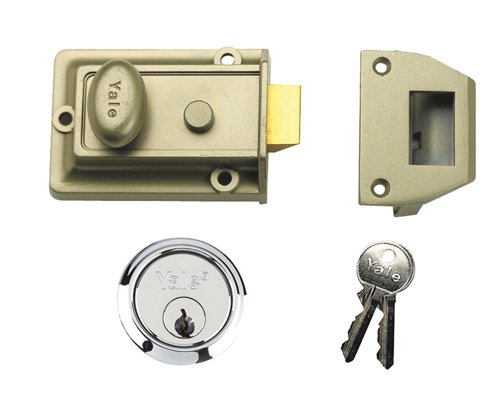 The Yale 77 Series Traditional Nightlatches are the Original Yale Lock with classic styling. The deadlocking snib function enables the latch to be held back or deadlocked internally. The nightlatch is key operated from the outside and has a knob handle for operation from inside.The 77 Series Nightlatches have a 60mm backset, this is the measurement from the edge of the door to the centre of the keyhole.Supplied with 1109 external cylinder.This Yale YAL77ENBSC has a hardened case finished in Polished Chrome and the Cylinder is finished Satin ChromePack Type: BoxedSupplied with 2 x keysSecurity Rating: StandardNot recommended for glass panelled doors, unless used in conjunction with a 5 lever mortice lock