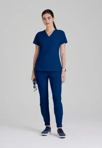 Barco One Pulse Scrub Top: Sustainable, Comfortable Medical Workwear for Healthcare Professionals In