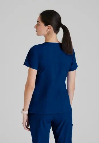Barco One Pulse Scrub Top: Sustainable, Comfortable Medical Workwear for Healthcare Professionals In