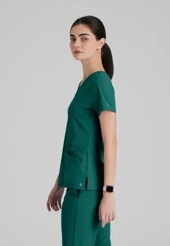 Barco One Pulse Scrub Top: Sustainable, Comfortable Medical Workwear for Healthcare Professionals Hu