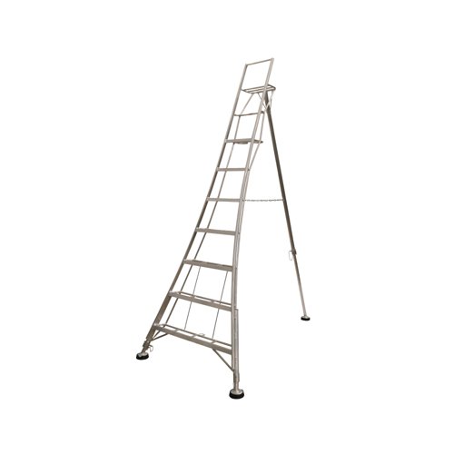 Werner Adjustable 7 Tread Tripod Ladder with High Handrail 92507