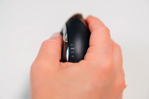 The Evoluent4 Right wireless vertical mouse is a patented ergonomic mouse which will help you to work healthy, comfortable, and productive on your computer, laptop or mobile devices. The mouse is suitable for right-handers with smaller hands. It has six programmable buttons, a directly reachable DPI-button to adjust the pointer speed into one of the four different values (800-1300-1800-2600) that suits you best, illuminated Evoluent logo turns off when the system is in power saving mode, and a lip which supports the little finger.