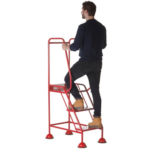 5 Star UK Domed Feet Punched 3 Tread Steps Red FS687671