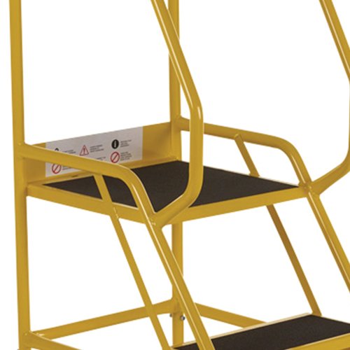 5 Star UK Domed Feet Anti-Slip 3 Tread Steps Yellow FS687699