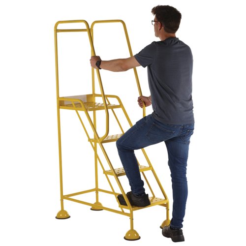 5 Star UK Domed Feet Punched 4 Tread Steps Yellow FS687739