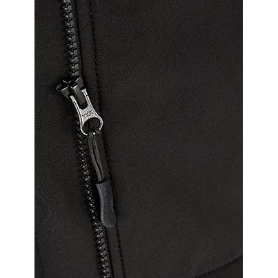 ARC05114 | With its water-repellent finish, this great-value softshell jacket is suitable for a wide range of outdoor work environments. Two zipped hand pockets and one zipped chest pocket allow for essentials to be carried securely, while this jacket's full-length zip provides the option to attach it to compatible outer shell jackets to act as a warm lining.