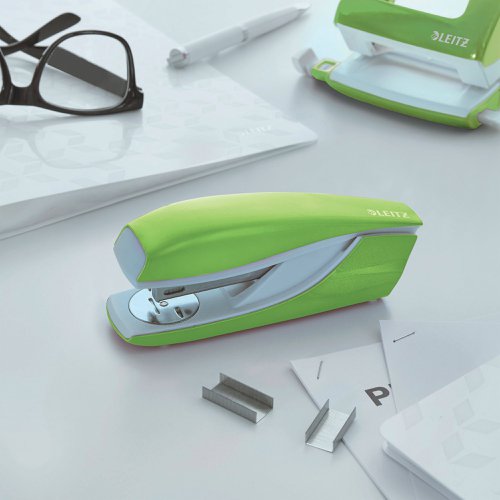 Leitz NeXXt WOW Metal Office Stapler 30 sheets Green 55021054