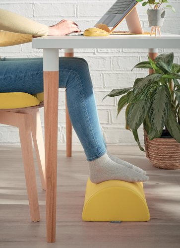 Leitz Ergo Cosy Foot Rest 260x405x140mm Warm Yellow 53710019