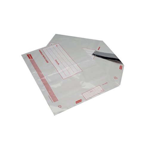 Go Secure Extra Strong Polythene Envelopes are designed to be durable and tough with the polythene construction being tear resistant to help keep your contents safe when in transit. These envelopes are also water repellent to keep the internal contents free from water damage.