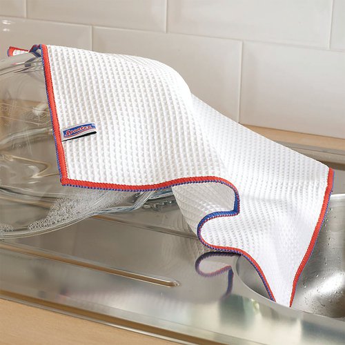 Designed with microfibre technology, Spontex Long Lasting Kitchen Cloths are the latest generation of kitchen cloths. Made from a special weave, these kitchen cloths are super resistant and will stay efficient even after washing. They cut through grease and grime with ease leaving your dishes and kitchen surfaces sparkling clean. Cloth size: 360 x 360mm. Pack of 2.