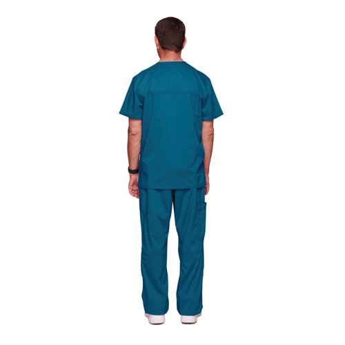 WIS29129 | A classic fit V neck scrub top from the Cherokee Revolution range. This is a classic fit scrub top in sizes XXS-3XL to suit all body shapes and sizes. This top is designed with comfort and practicality in mind, with 3 pockets, a bungee loop and side vents.