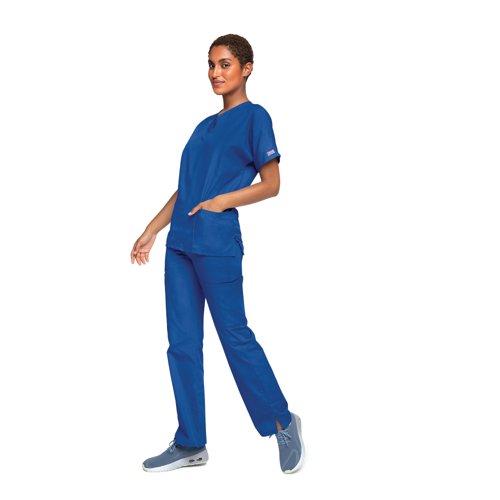 WIS32305 | The 4700 Cherokee Unisex scrub top is designed to mix and match with the whole Cherokee scrubs range, the top is lightweight but hard-wearing and is made from a poly/cotton material designed with soil release technology to ensure faultless cleaning and easy care.